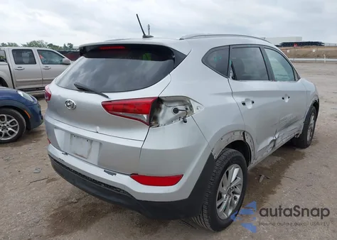 2016 Hyundai Tucson Se z USA, uszkodzony, nr VIN KM8J33A46GU123508
